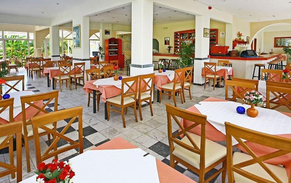 Cavo D' Oro Hotel Marmari  Exterior photo