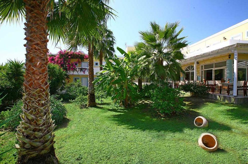 Cavo D' Oro Hotel Marmari  Exterior photo