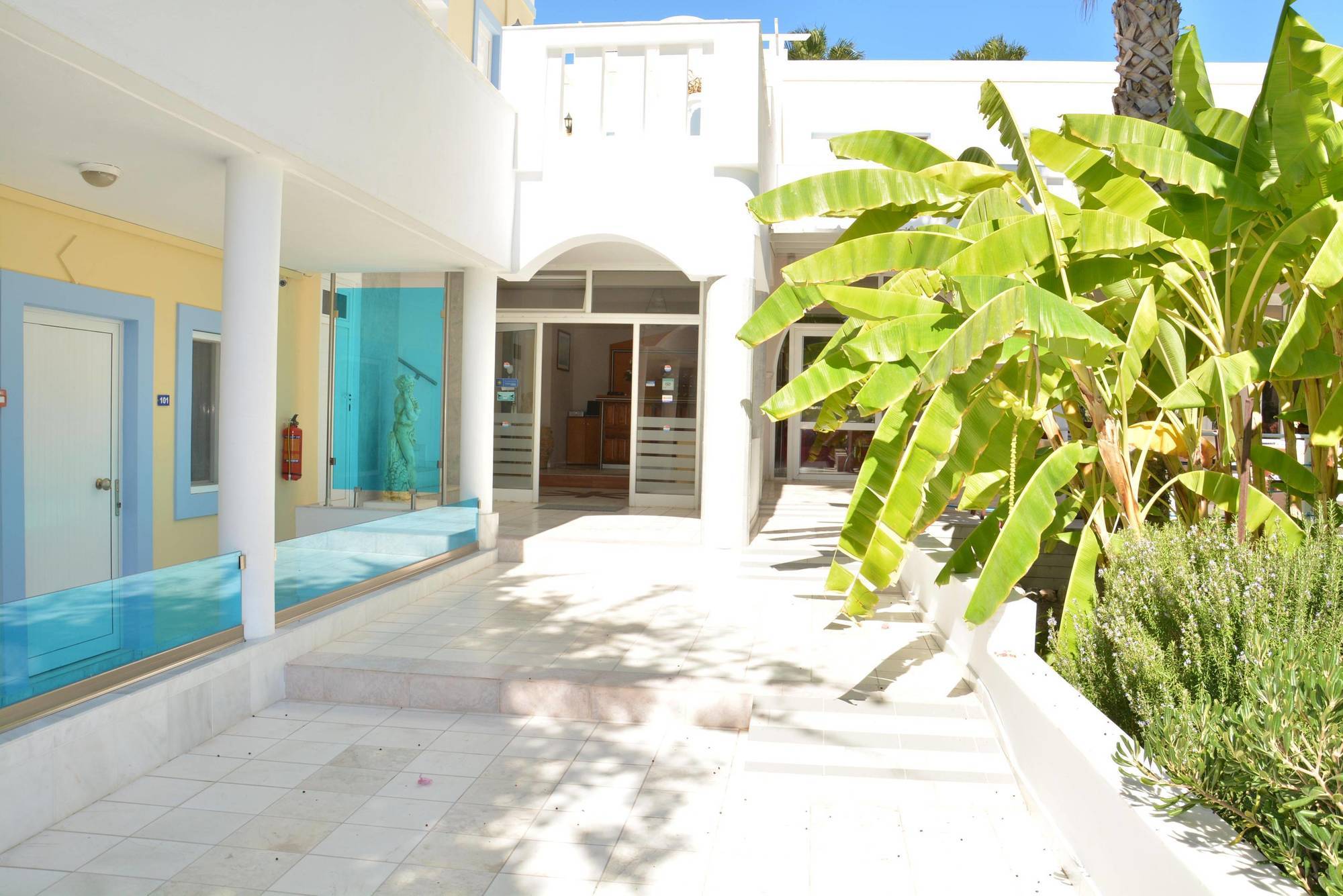 Cavo D' Oro Hotel Marmari  Exterior photo